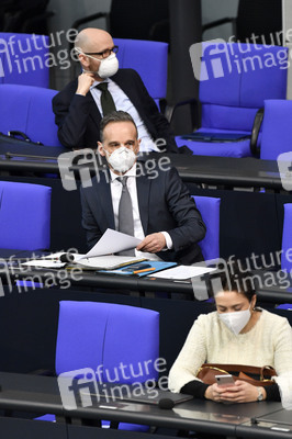 208. Sitzung des Deutschen Bundestages in Berlin