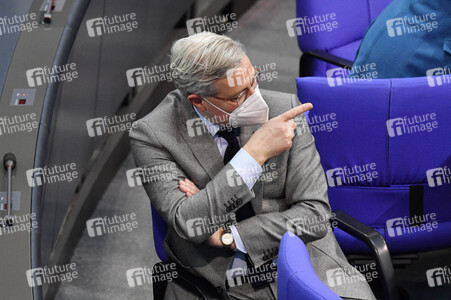 208. Sitzung des Deutschen Bundestages in Berlin