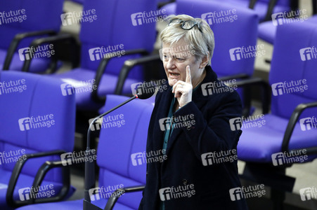 208. Sitzung des Deutschen Bundestages in Berlin
