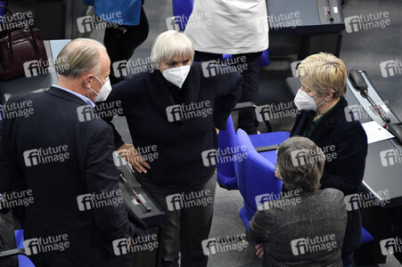 208. Sitzung des Deutschen Bundestages in Berlin