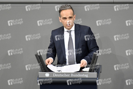 208 Sitzung des Deutschen Bundestages in Berlin