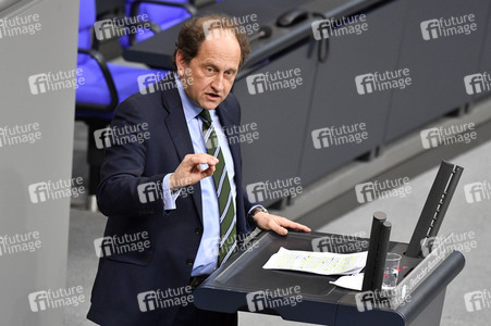 208. Sitzung des Deutschen Bundestages in Berlin