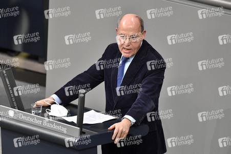 208. Sitzung des Deutschen Bundestages in Berlin