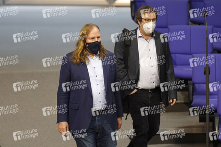 208. Sitzung des Deutschen Bundestages in Berlin