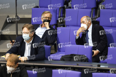 208. Sitzung des Deutschen Bundestages in Berlin