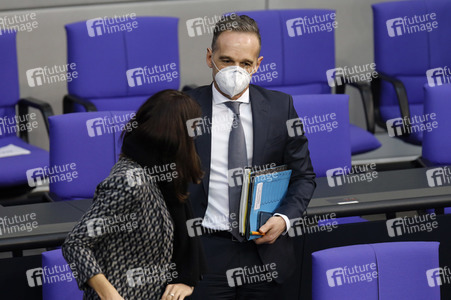 208. Sitzung des Deutschen Bundestages in Berlin