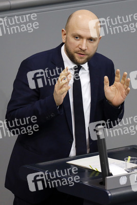 208. Sitzung des Deutschen Bundestages in Berlin