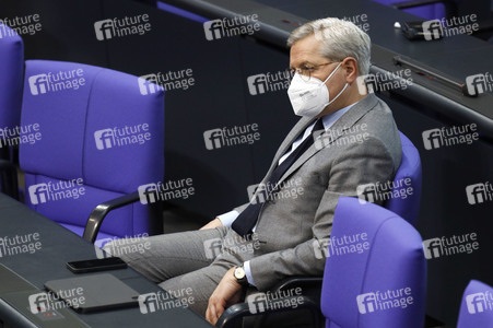 208. Sitzung des Deutschen Bundestages in Berlin