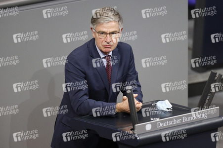 208. Sitzung des Deutschen Bundestages in Berlin
