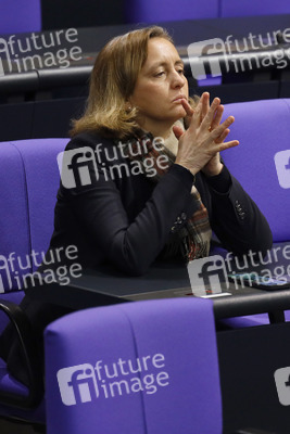 208. Sitzung des Deutschen Bundestages in Berlin