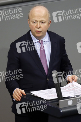 208. Sitzung des Deutschen Bundestages in Berlin