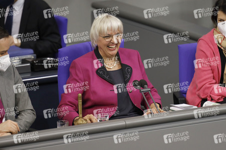 208. Sitzung des Deutschen Bundestages in Berlin