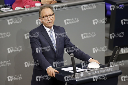 208. Sitzung des Deutschen Bundestages in Berlin