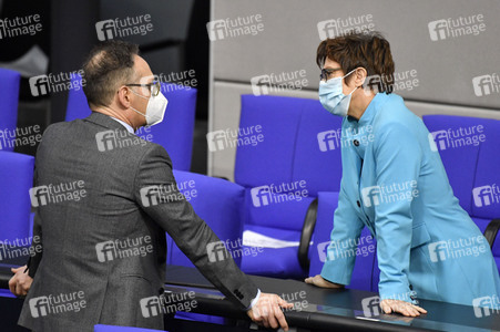 209. Sitzung des Deutschen Bundestages in Berlin