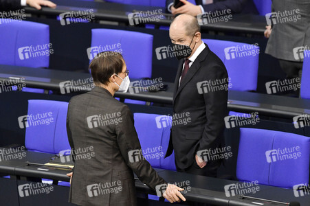 209. Sitzung des Deutschen Bundestages in Berlin
