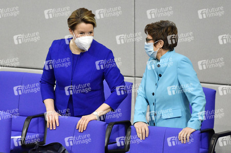 209. Sitzung des Deutschen Bundestages in Berlin