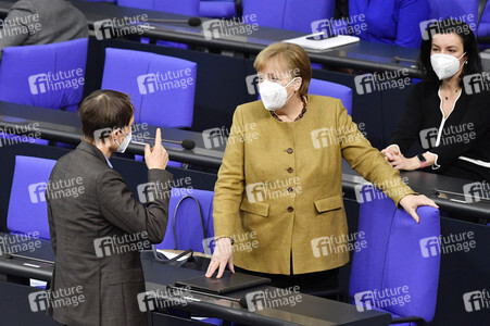 209. Sitzung des Deutschen Bundestages in Berlin