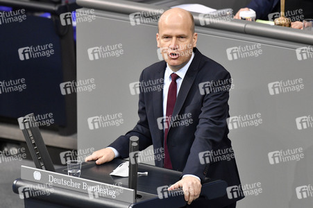 209. Sitzung des Deutschen Bundestages in Berlin