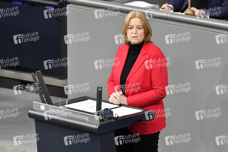 209. Sitzung des Deutschen Bundestages in Berlin