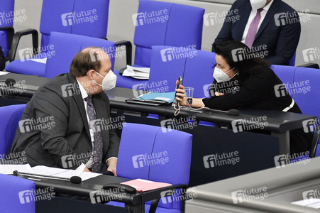 209. Sitzung des Deutschen Bundestages in Berlin