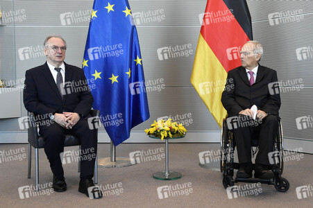 Antrittsbesuch von Bundesratspräsident Haseloff bei Bundestagspräsident Schäuble in Berlin