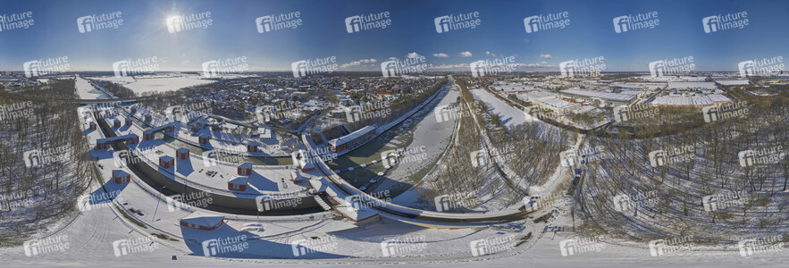 Eingestellter Schiffsverkehr auf dem Mittellandkanal in Hannover