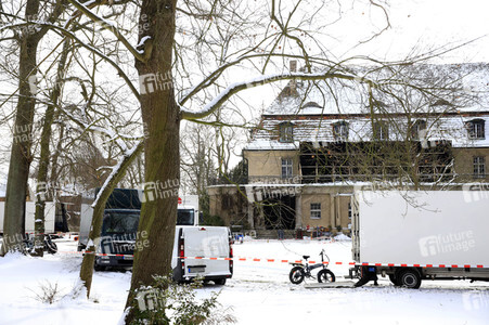 Dreharbeiten zu 'Spencer' im Schloss Marquardt in Potsdam