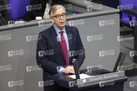 209. Sitzung des Deutschen Bundestages in Berlin