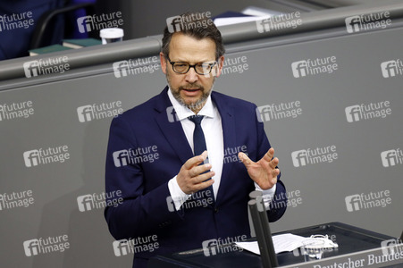 209. Sitzung des Deutschen Bundestages in Berlin