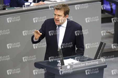 209. Sitzung des Deutschen Bundestages in Berlin