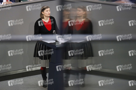 209. Sitzung des Deutschen Bundestages in Berlin
