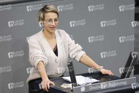 209. Sitzung des Deutschen Bundestages in Berlin