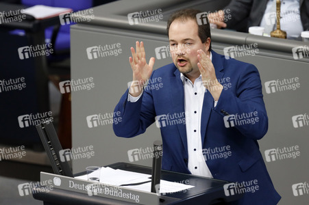 209. Sitzung des Deutschen Bundestages in Berlin