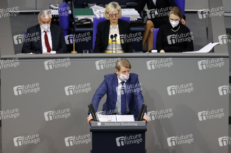 209. Sitzung des Deutschen Bundestages in Berlin