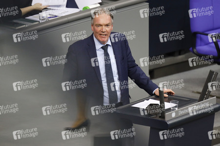 209. Sitzung des Deutschen Bundestages in Berlin