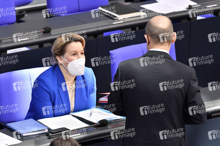 210. Sitzung des Deutschen Bundestages in Berlin