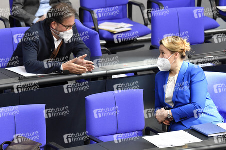 210. Sitzung des Deutschen Bundestages in Berlin