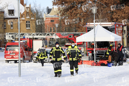 Feuerwehr-Übung Eisretten in Potsdam