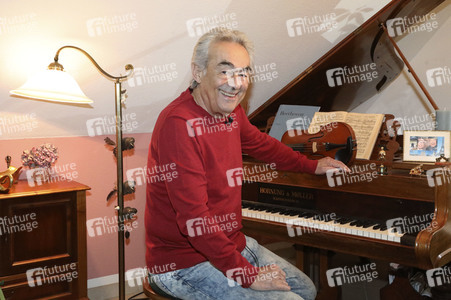 Aufzeichnung der Fernsehsendung zum 100. Geburtstag von Herbert Köfer in Berlin