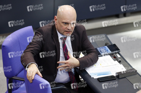 210. Sitzung des Deutschen Bundestages in Berlin