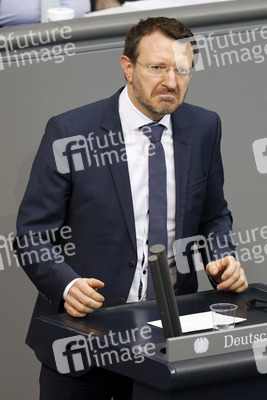 210. Sitzung des Deutschen Bundestages in Berlin