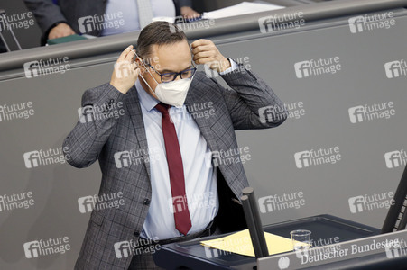 210. Sitzung des Deutschen Bundestages in Berlin