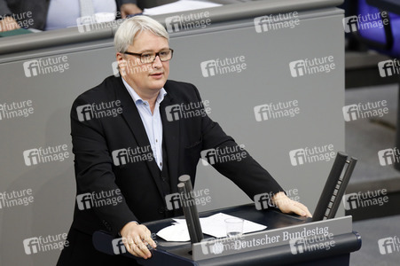 210. Sitzung des Deutschen Bundestages in Berlin