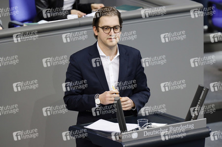 210. Sitzung des Deutschen Bundestages in Berlin