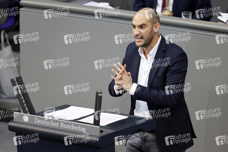 210. Sitzung des Deutschen Bundestages in Berlin