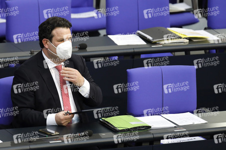 210. Sitzung des Deutschen Bundestages in Berlin