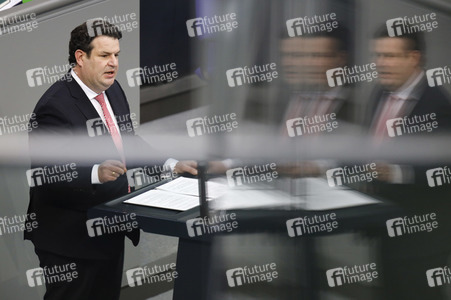 210. Sitzung des Deutschen Bundestages in Berlin