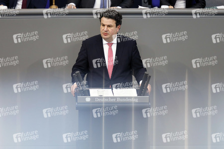 210. Sitzung des Deutschen Bundestages in Berlin