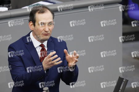 210. Sitzung des Deutschen Bundestages in Berlin