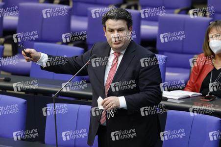 210. Sitzung des Deutschen Bundestages in Berlin